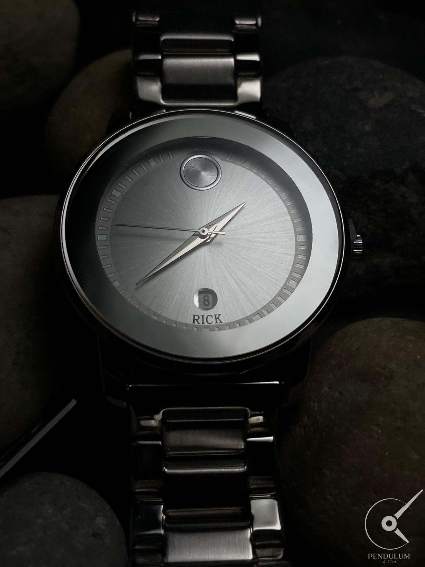 RICK Silver Stainless Steel Watch – Minimalist Dial with Date Display