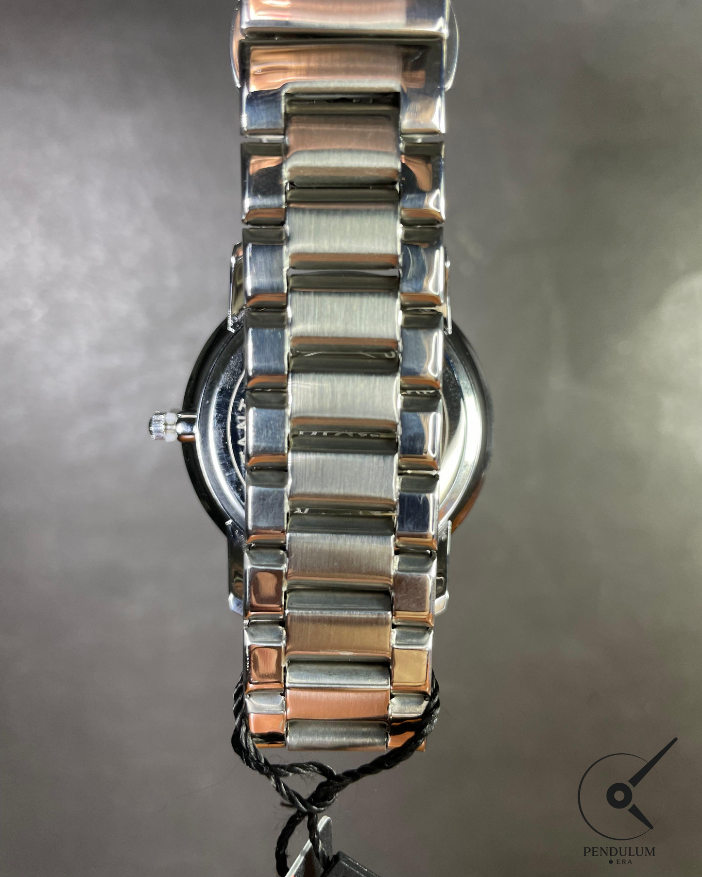 RICK Silver Stainless Steel Watch – Minimalist Dial with Date Display