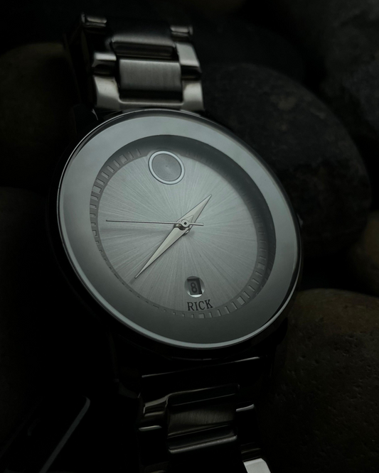 RICK Silver Stainless Steel Watch – Minimalist Dial with Date Display